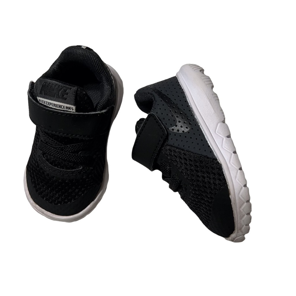 Nike Toddler Size 3 Sneakers